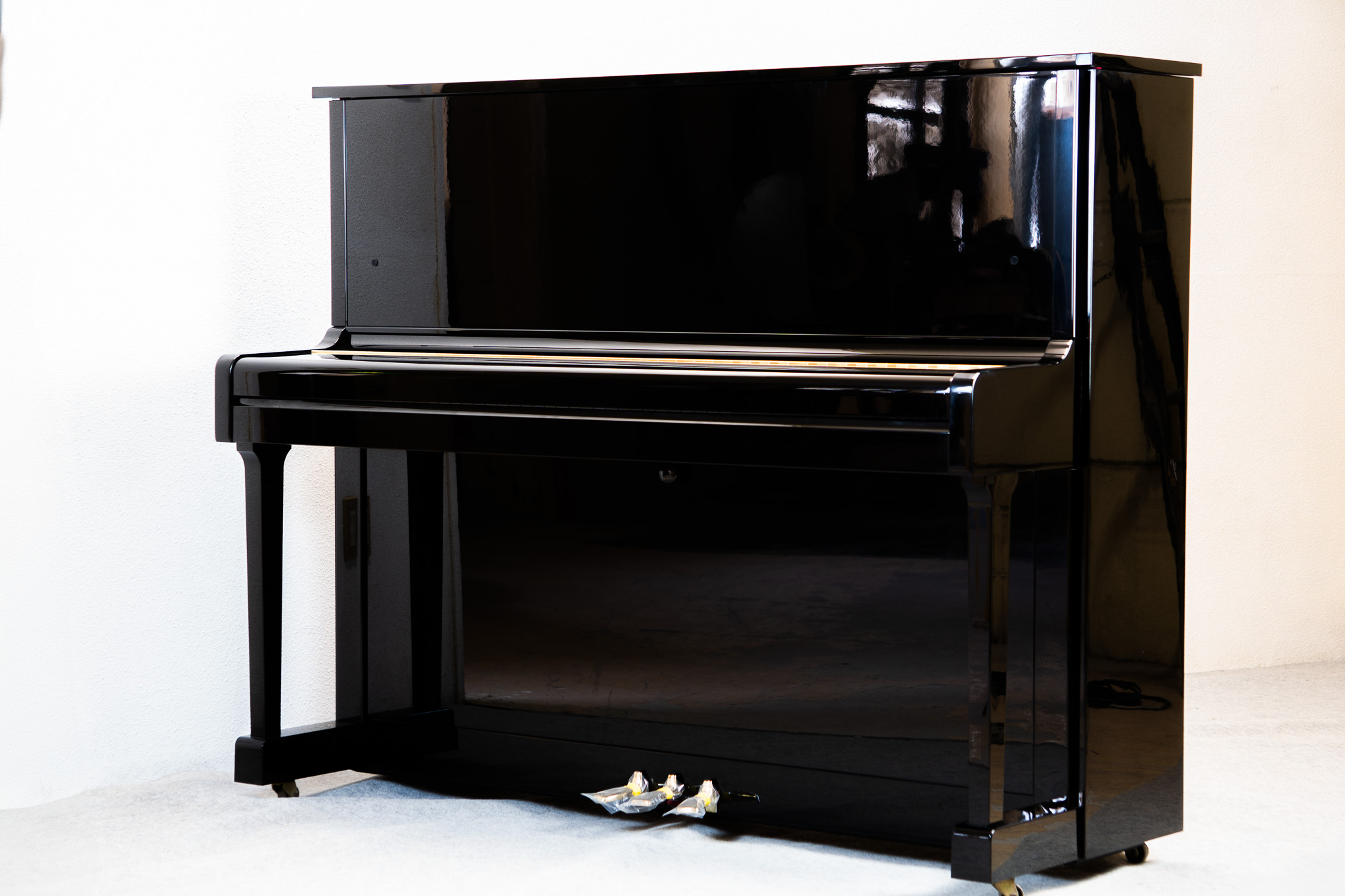 https://www.asahipiano.co.jp/news/images/20000053_YAMAHA_U10BL_%E5%9C%A7%E7%B8%AE_12.jpg