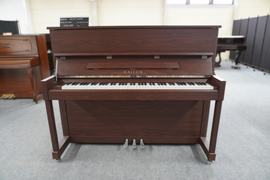 写真：アップライトピアノ