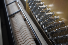 写真：アップライトピアノ